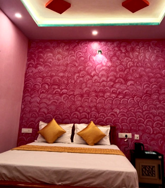 Red stone resort, Yercadu, Rooms Available, Free Wifi